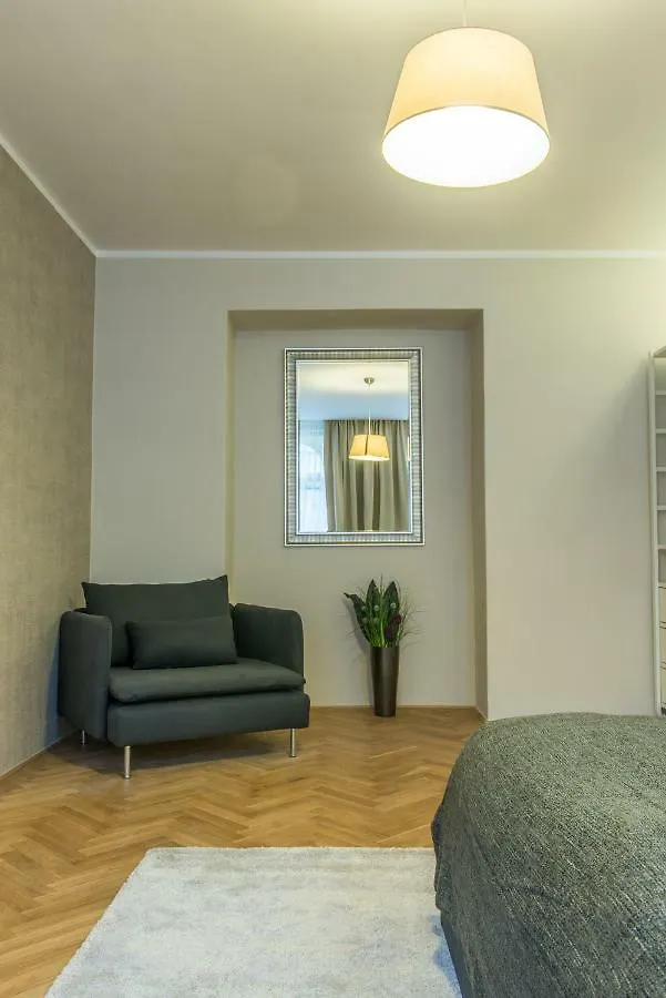 Exclusive 3 Bedroom Top-Notch Flat, Great Location Prag Daire