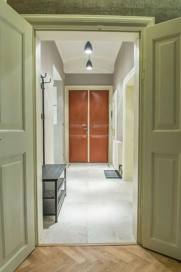 Exclusive 3 Bedroom Top-Notch Flat, Great Location Prag